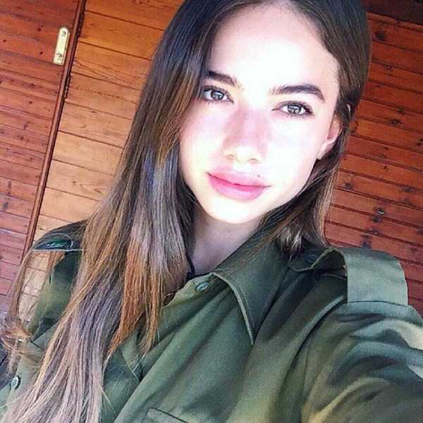 Beauties of the Israeli Army | KLYKER.COM