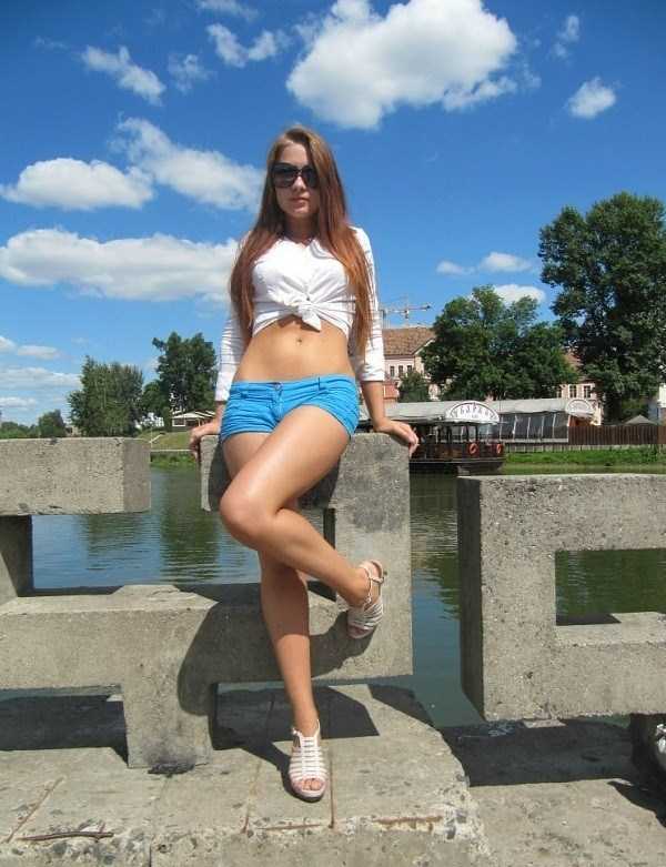 Naturally Beautiful Russian Girls (56 photos)