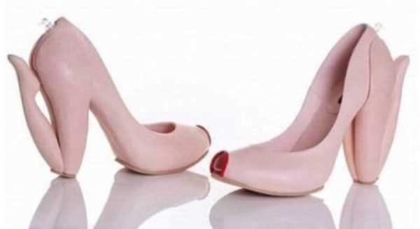 Strange and Downright Bizarre Womens Footwear (34 photos)