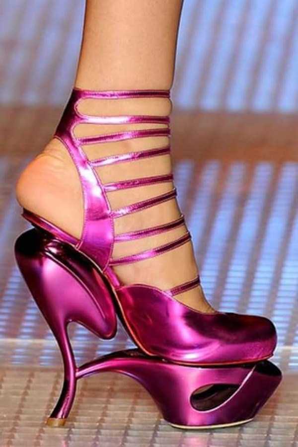 bizarre women shoes 26