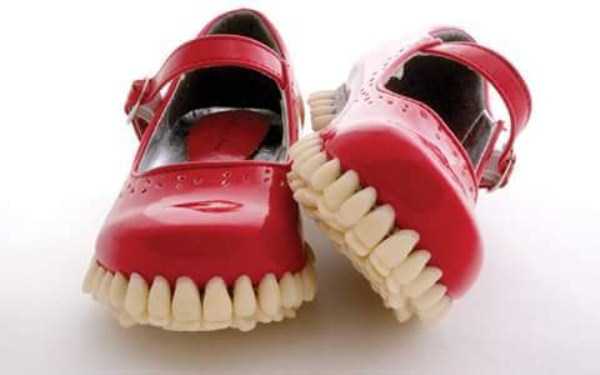 Strange and Downright Bizarre Womens Footwear (34 photos)