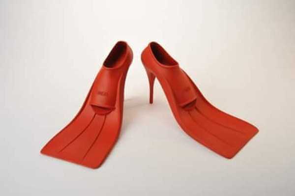 Strange and Downright Bizarre Womens Footwear (34 photos)