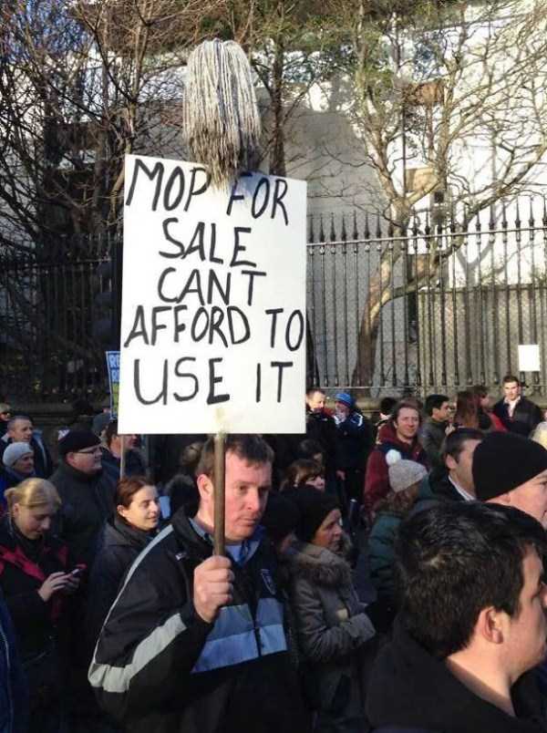 40 Funny and Creative Signs Spotted at Protests (40 photos)