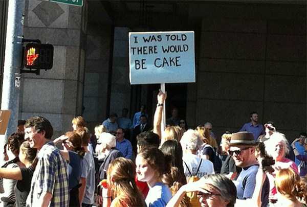 40 Funny and Creative Signs Spotted at Protests (40 photos)