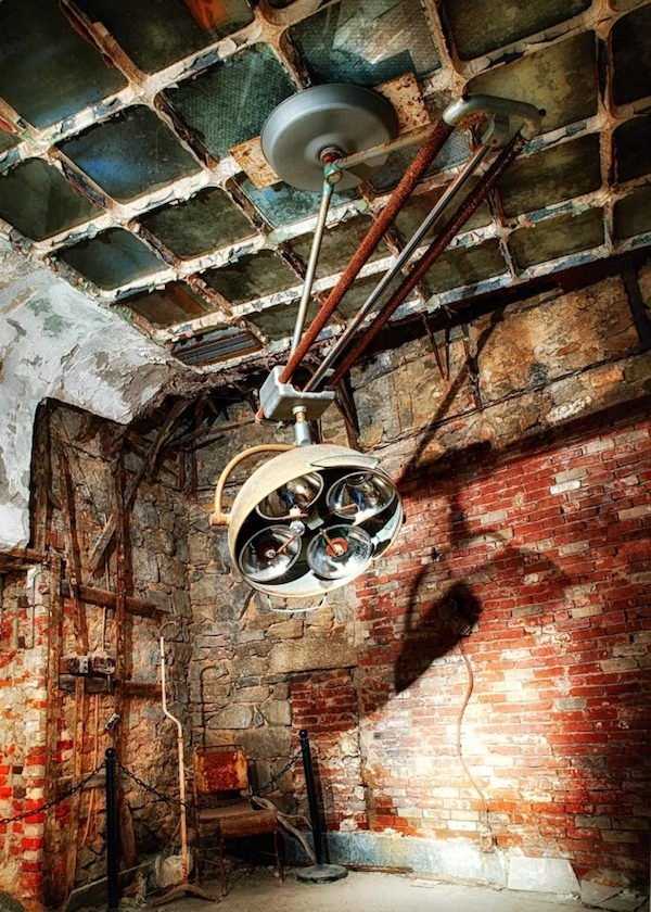 pics of abandoned prisons 8