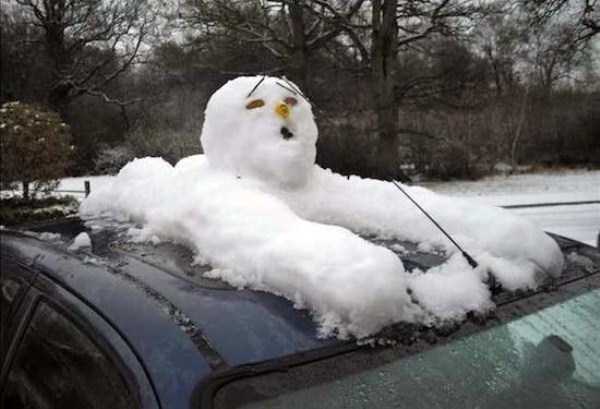 The Funniest Snowmen Out There (44 photos)