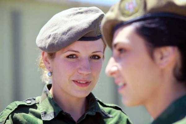 serbian army girls 12