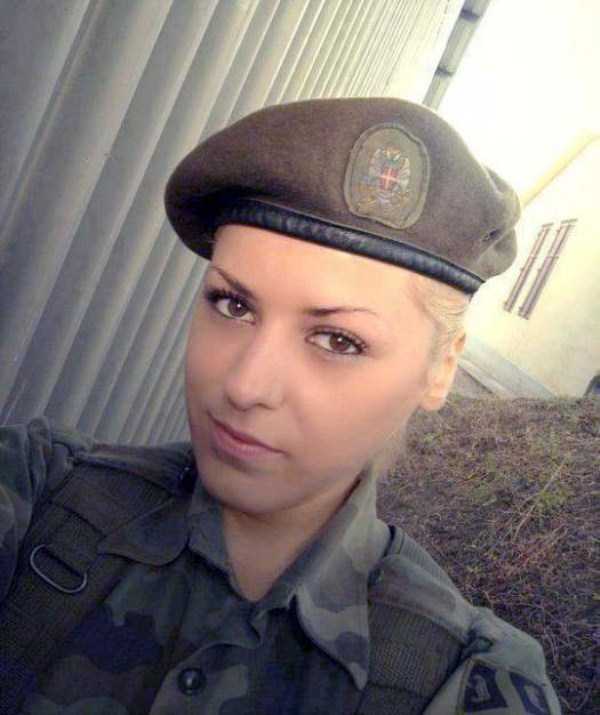 serbian army girls 7