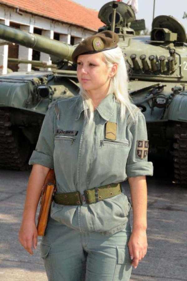 serbian army girls 8