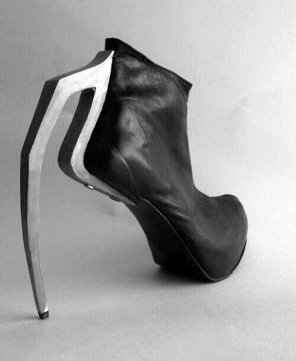 bizarre womens shoes 37