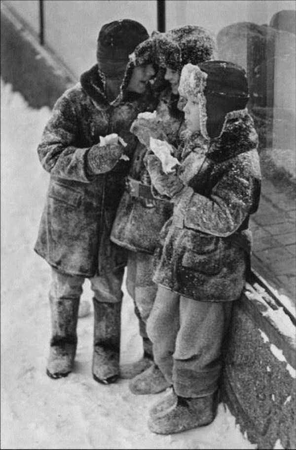 black white photos soviet union 38
