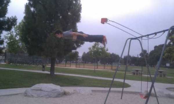 76 Perfectly Timed Photos