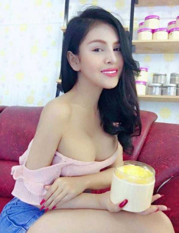 This Actress is Too Hot for the Cambodian Film Industry (21 photos)