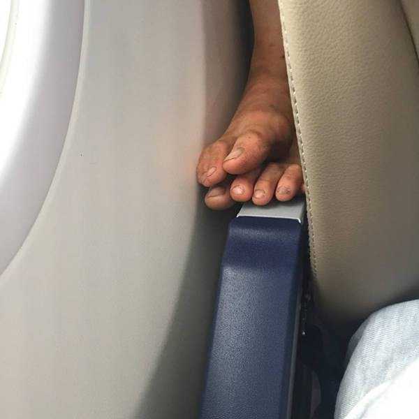 awful things people do on planes 1