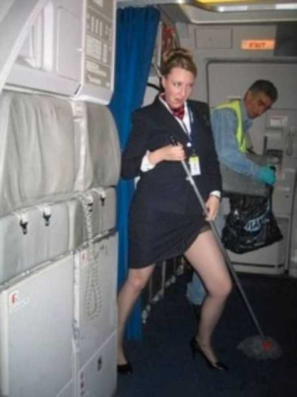 Hot Stewardesses Revealing a Bit Too Much (46 photos)