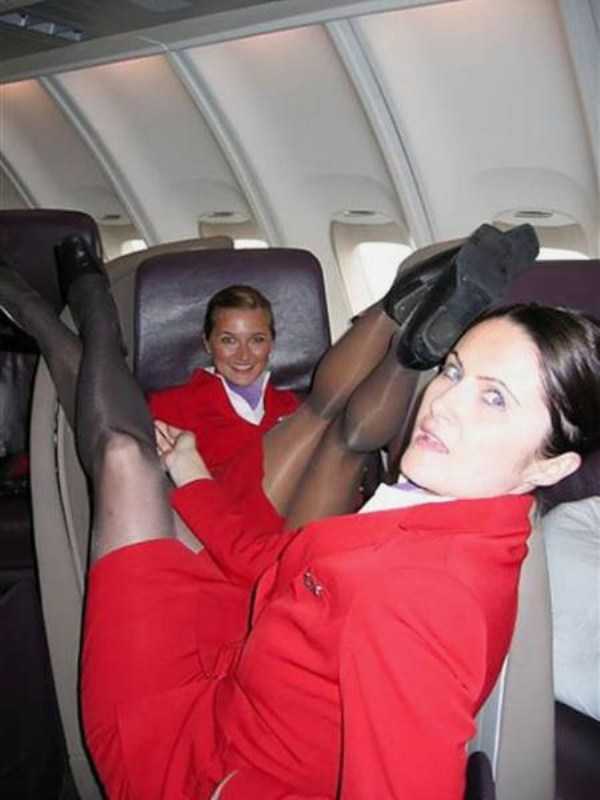 Hot Stewardesses Revealing a Bit Too Much (46 photos)