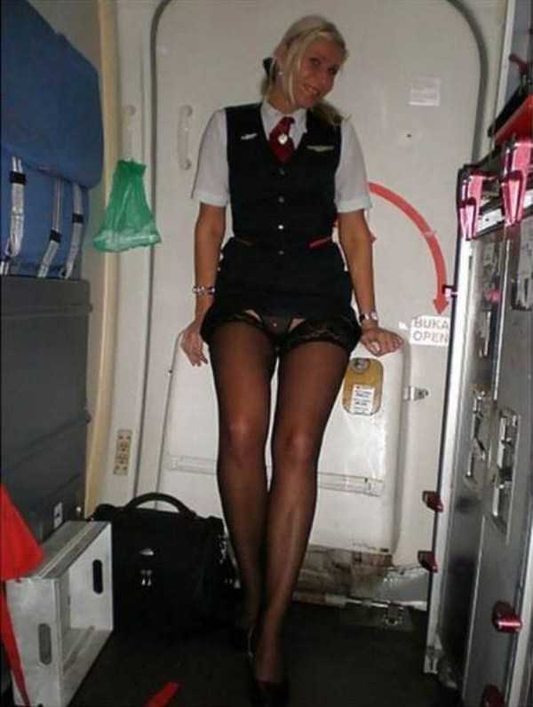 Hot Stewardesses Revealing a Bit Too Much (46 photos)