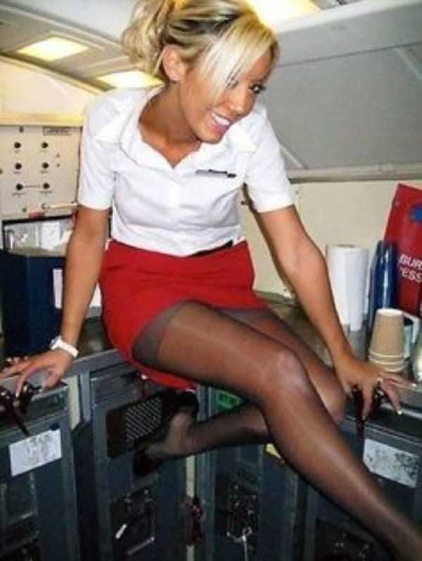 Hot Stewardesses Revealing a Bit Too Much (46 photos)