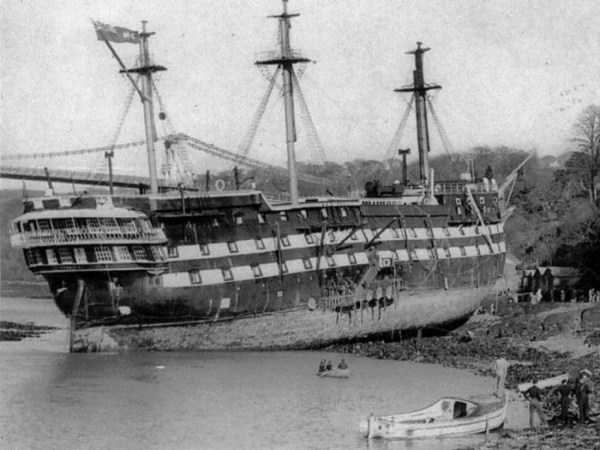 27 Rare Vintage Photos of Ships