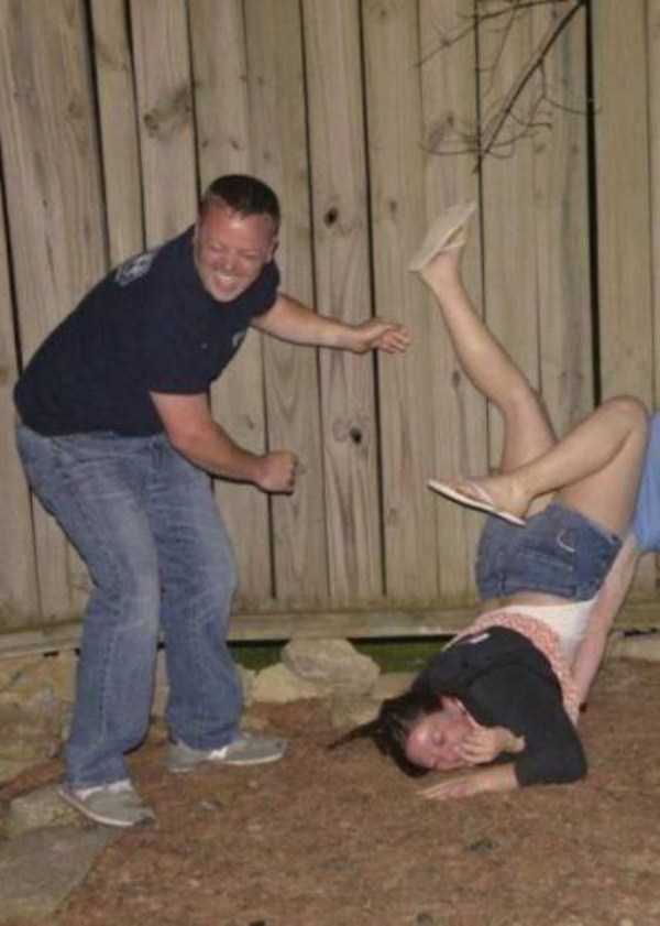 perfectly timed funny pics 38