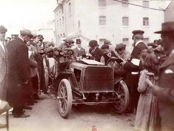 55 Vintage Racing Photos