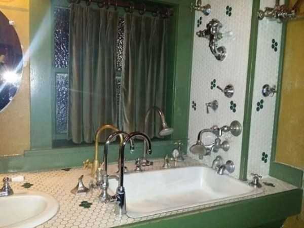 36 Hard To Explain Plumbing Fails (36 photos)