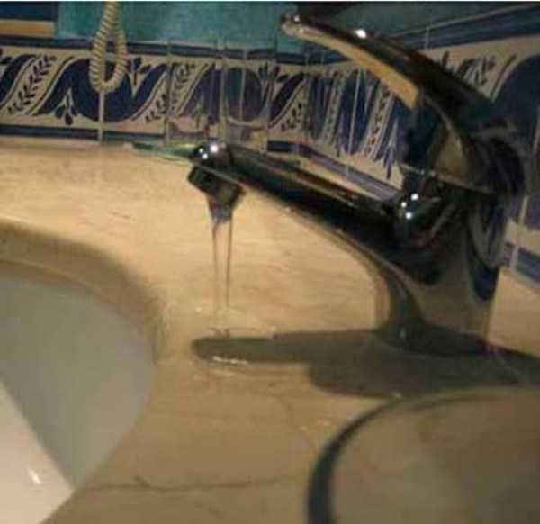 36 Hard To Explain Plumbing Fails (36 photos)