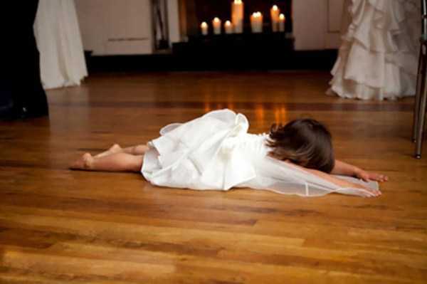 Kids Who Dislike Weddings (27 photos)