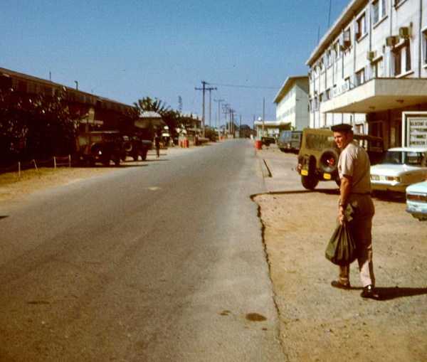 Street Scenes Of Saigon In The Early 1970s (42 photos)