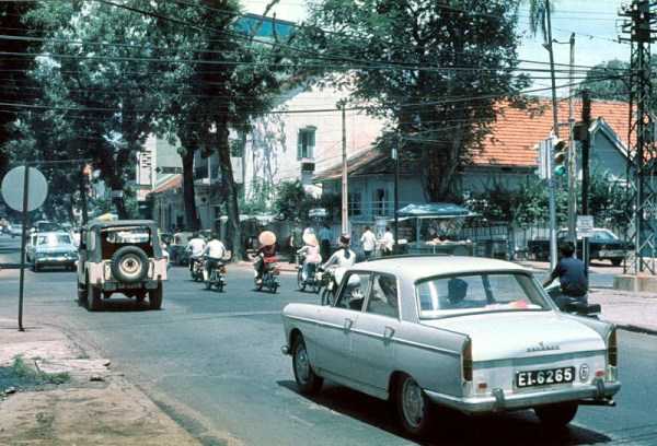 Street Scenes Of Saigon In The Early 1970s (42 photos)
