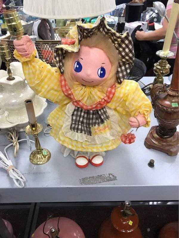 Crazy Stuff Found In Thrift Stores (41 photos)