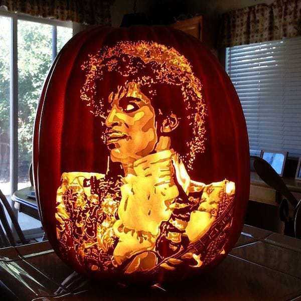 The Pumpkin Geeks Mind Blowing Pumpkin Carvings (25 photos)