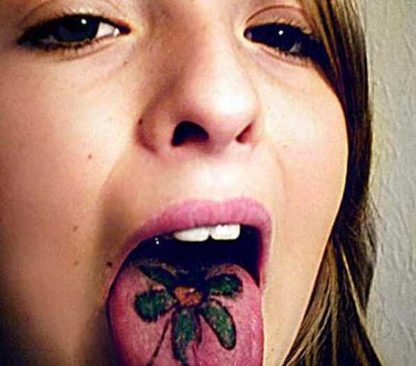 ridiculous tongue tattoos 4