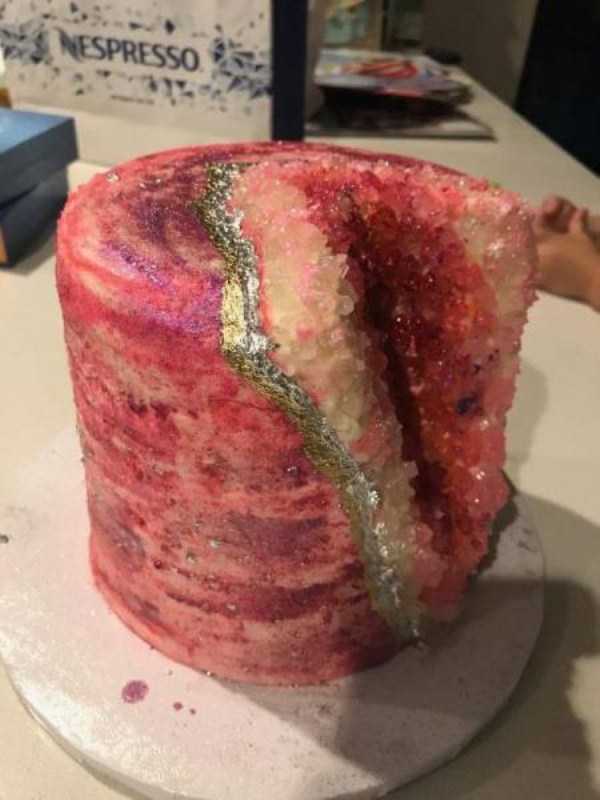 stunning creative cakes 32