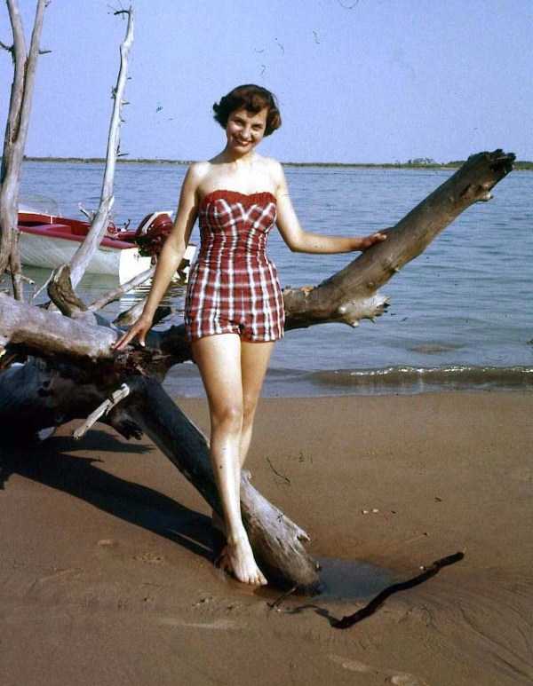 women swimwear 1950s 9