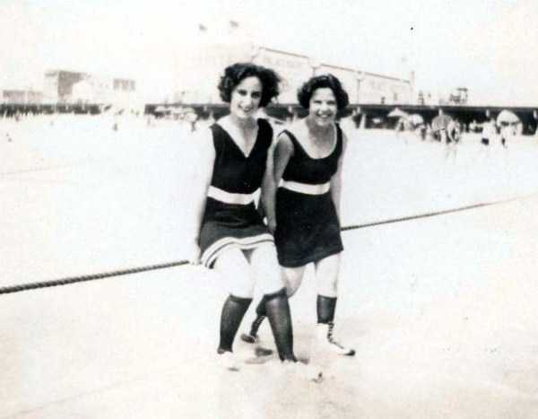 womens swimsuits 1920s 12
