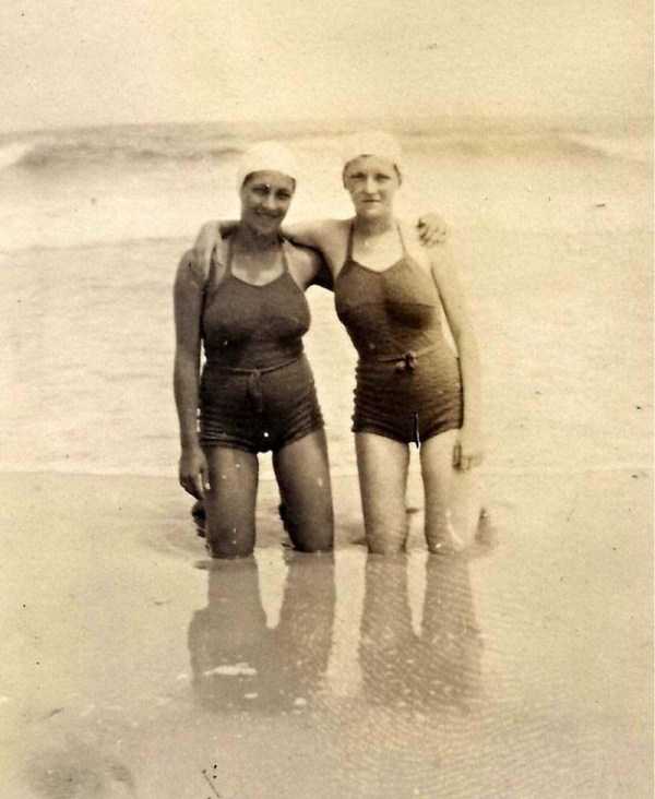 womens swimsuits 1920s 25
