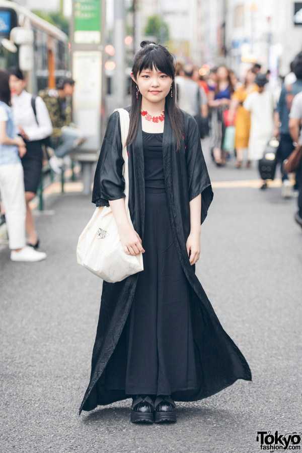 Fashionable Youth Spotted On The Streets Of Tokyo (50 photos)