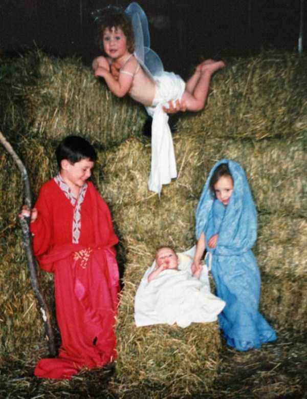 awkward christmas familiy photos 28