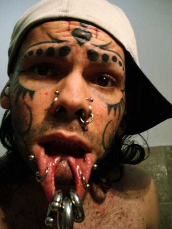 Scary Body Mods (30 photos)