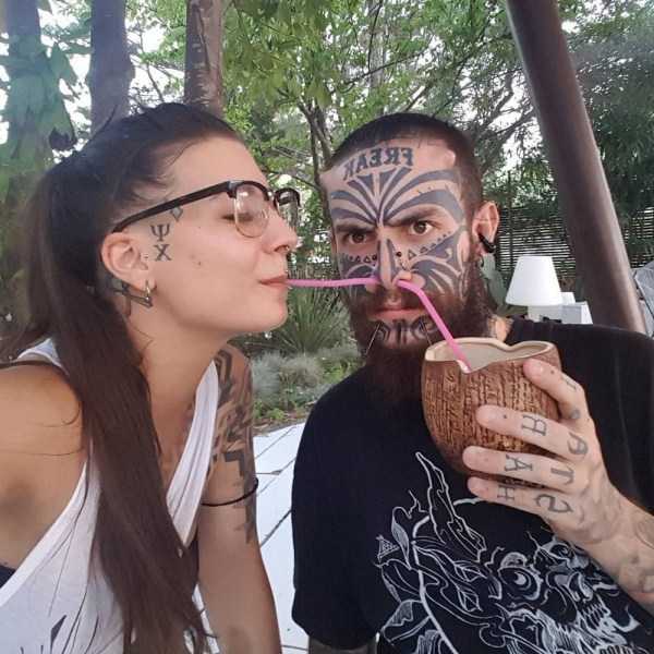 Scary Body Mods (30 photos)