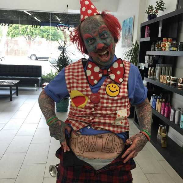 Scary Body Mods (30 photos)