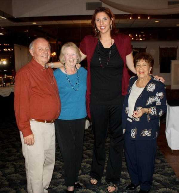 extremely tall girls 12