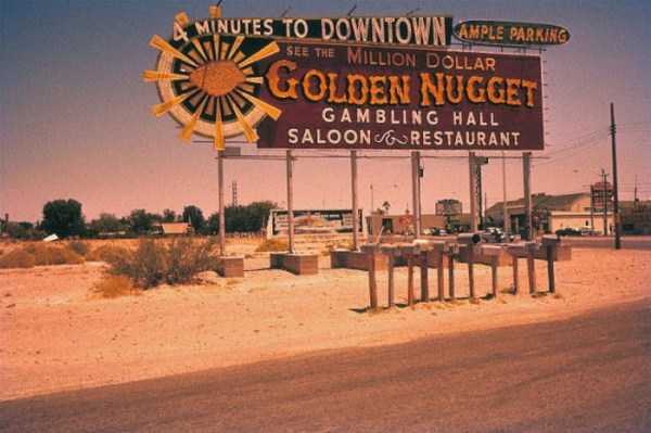 35 Color Photos Of Las Vegas In The 1950s