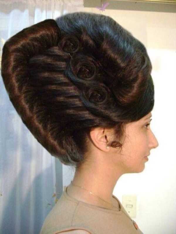 Ridiculously Big Hairdos From The 1960s (36 photos)