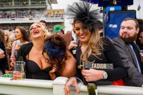 Put Your Dirty Mind To The Test   Part 1 (53 photos)