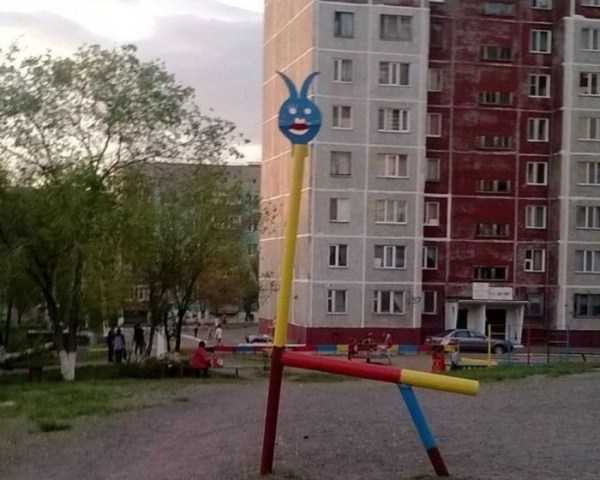 Childrens Playgrounds Are Somewhat Different In Russia (35 photos)