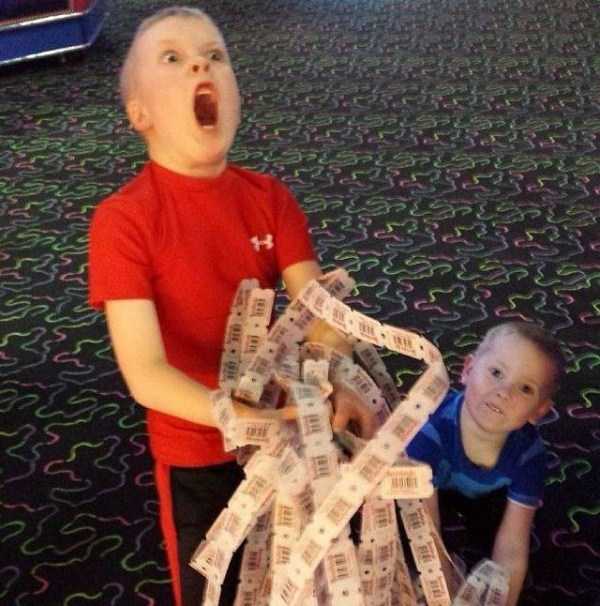 Lucky People (47 photos)