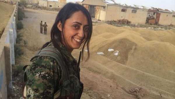 Brave Kurdish Female Fighters (39 photos)