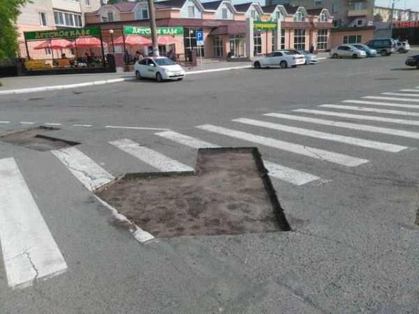 Dangerous Russian Roads (35 photos)